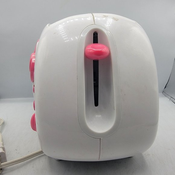 Hello Kitty 2 Slice Wide Slot Toaster KT5211 Bagel Defrost Reheat Sanrio - Picture 3 of 9